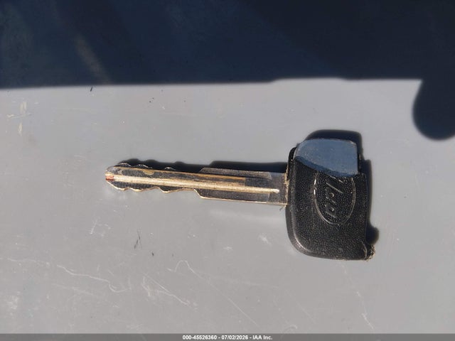 Продажа на аукционе авто 2002 Toyota Avalon Xl, vin: 4T1BF28B72U233275, номер лота: 45526360