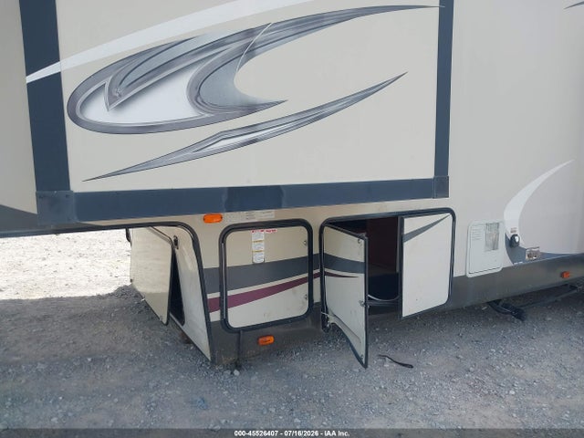 45526407 :رقم المزاد ، 4X4FWBK25FU007718 vin ، 2015 Wildwood Heritage Glen Lite 3 مزاد بيع