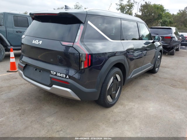 KIA Ev9 Wind 2025 5XYAFFS5XSG002740 Image 4