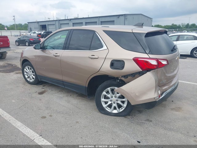 Chevrolet EQUINOX LT 2018 2GNAXSEV4J6315075 Image 3