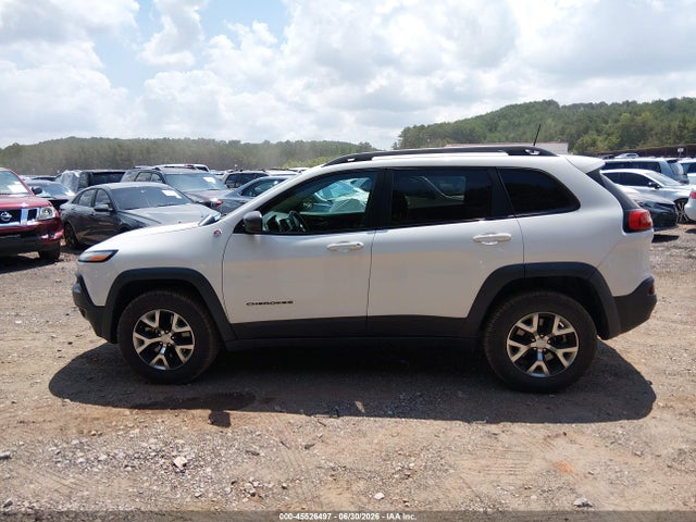 2017 Jeep Cherokee Trailhawk მანქანა იყიდება აუქციონზე, vin: 1C4PJMBBXHD239903, აუქციონის ნომერი: 45526497