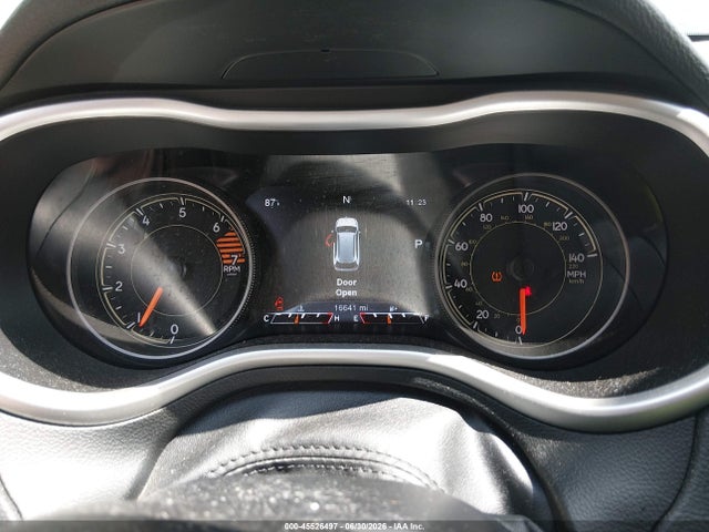 2017 Jeep Cherokee Trailhawk მანქანა იყიდება აუქციონზე, vin: 1C4PJMBBXHD239903, აუქციონის ნომერი: 45526497