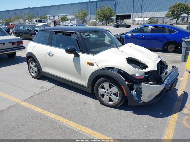 Продажа на аукционе авто 2015 Mini Hardtop Cooper, vin: WMWXM5C52F3A57671, номер лота: 45526527