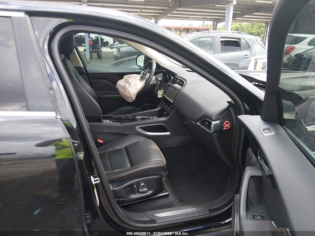 2019 Jaguar F-pace 25t Prestige/30t Prestige მანქანა იყიდება აუქციონზე, vin: SADCK2GX0KA395126, აუქციონის ნომერი: 45526612