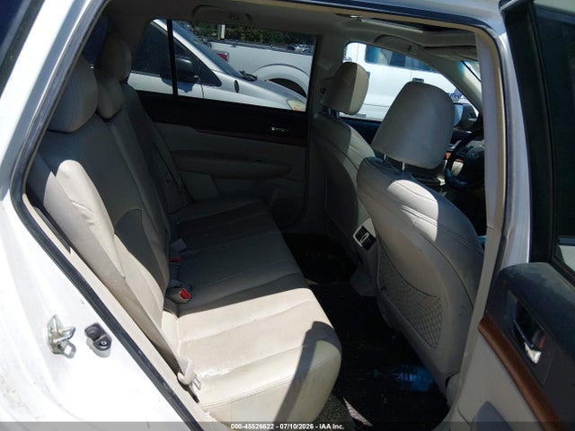 45526622 :رقم المزاد ، 4S4BRBKC3D3285083 vin ، 2013 Subaru Outback 2.5i Limited مزاد بيع