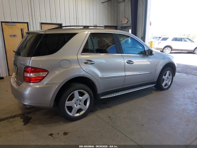 45526640 :رقم المزاد ، 4JGBB72E18A391942 vin ، 2008 Mercedes-benz M-class 5.5l مزاد بيع