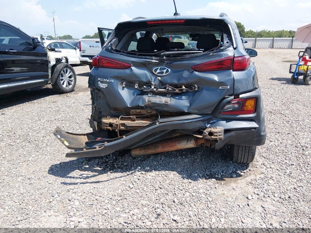 45526665 :رقم المزاد ، KM8K2CAA5MU735577 vin ، 2021 Hyundai Kona Sel مزاد بيع