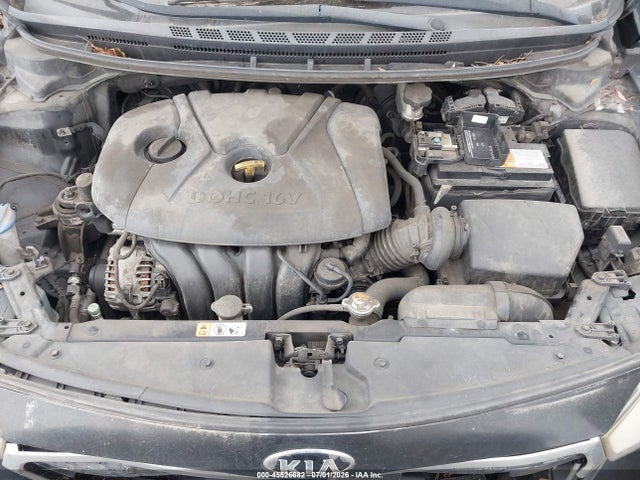 KIA FORTE LX 2016 KNAFK4A65G5565305 Image 10