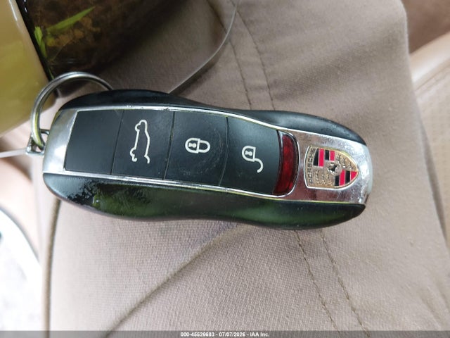 45526683 :رقم المزاد ، WP1AB2A29DLA84042 vin ، 2013 Porsche Cayenne S مزاد بيع