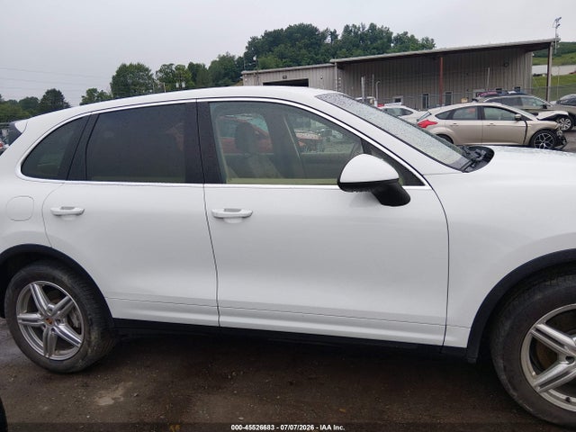 45526683 :رقم المزاد ، WP1AB2A29DLA84042 vin ، 2013 Porsche Cayenne S مزاد بيع