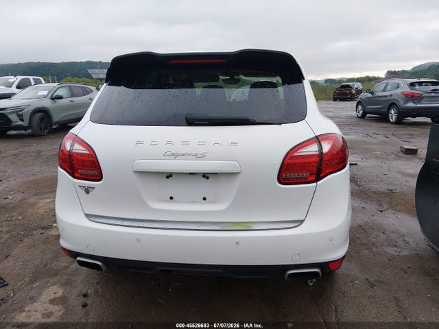 45526683 :رقم المزاد ، WP1AB2A29DLA84042 vin ، 2013 Porsche Cayenne S مزاد بيع