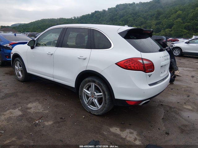 45526683 :رقم المزاد ، WP1AB2A29DLA84042 vin ، 2013 Porsche Cayenne S مزاد بيع