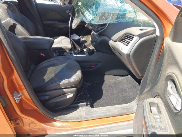 Продажа на аукционе авто 2015 Jeep Cherokee Trailhawk, vin: 1C4PJMBS0FW521095, номер лота: 45526703