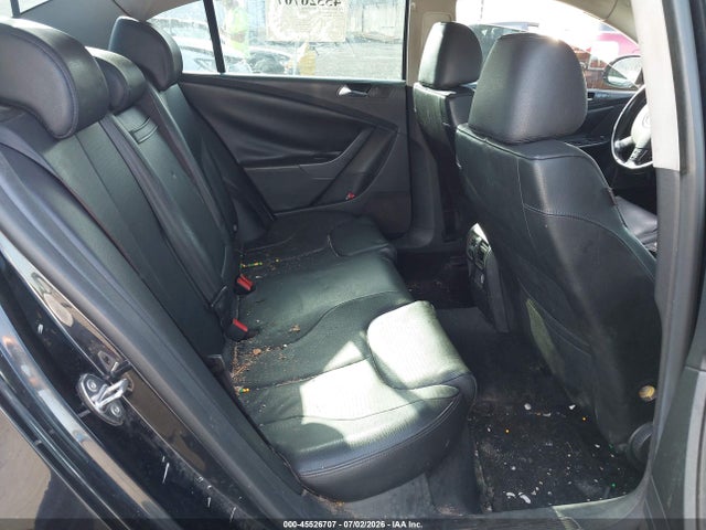 45526707 :رقم المزاد ، WVWAK73C47P128577 vin ، 2007 Volkswagen Passat 2.0t/2.0t Wolfsburg Edition مزاد بيع