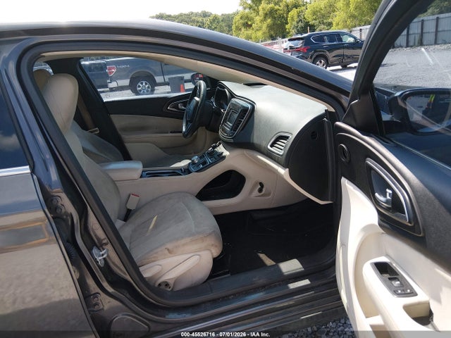 45526716 :رقم المزاد ، 1C3CCCAB7GN137461 vin ، 2016 Chrysler 200 Limited مزاد بيع