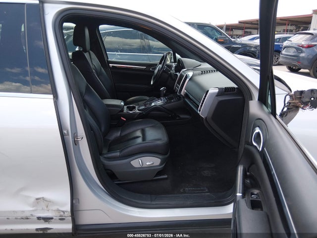 2011 Porsche Cayenne მანქანა იყიდება აუქციონზე, vin: WP1AA2A27BLA03698, აუქციონის ნომერი: 45526753
