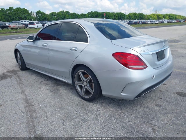 45526776 :رقم المزاد ، 55SWF4JB2FU086954 vin ، 2015 Mercedes-benz C 300 Sport مزاد بيع