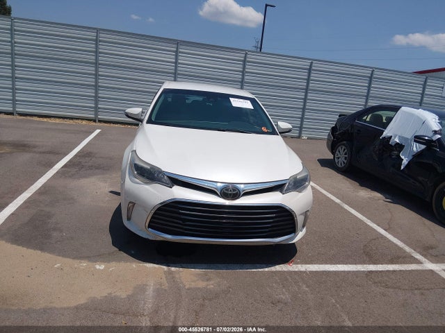 45526781 :رقم المزاد ، 4T1BK1EB4JU287741 vin ، 2018 Toyota Avalon Xle مزاد بيع