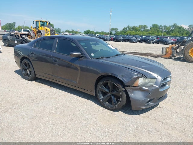 45526812 :رقم المزاد ، 2C3CDXBG4DH636544 vin ، 2013 Dodge Charger Se مزاد بيع
