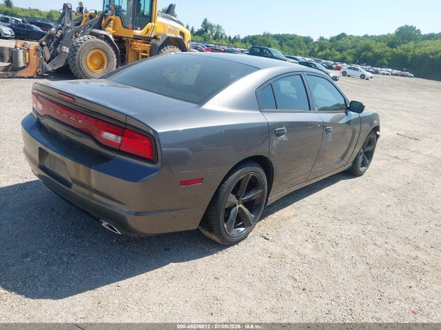 45526812 :رقم المزاد ، 2C3CDXBG4DH636544 vin ، 2013 Dodge Charger Se مزاد بيع