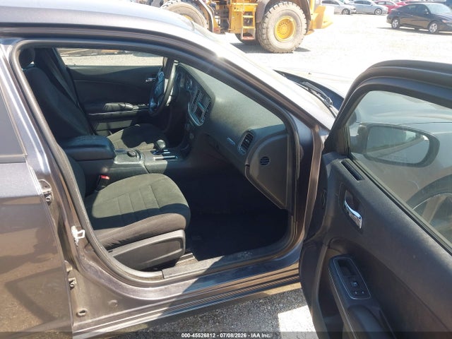45526812 :رقم المزاد ، 2C3CDXBG4DH636544 vin ، 2013 Dodge Charger Se مزاد بيع