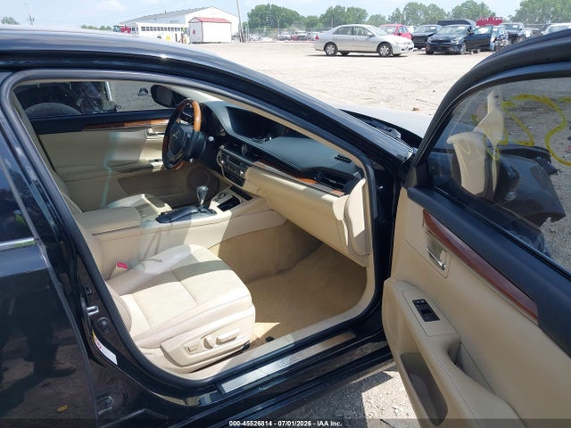 45526814 :رقم المزاد ، JTHBW1GG7D2006595 vin ، 2013 Lexus Es 300h مزاد بيع