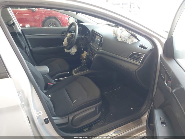 Hyundai ELANTRA SEL 2018 5NPD84LF6JH262207 Image 5