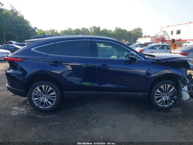 45526844 :رقم المزاد ، JTEAAAAH3NJ093783 vin ، 2022 Toyota Venza Xle مزاد بيع