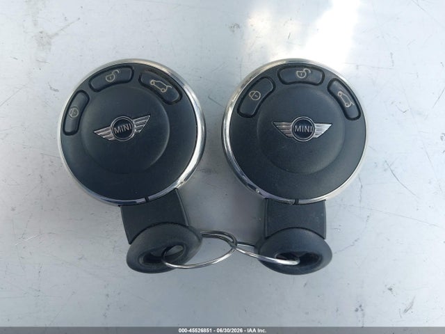 2015 Mini Countryman Cooper მანქანა იყიდება აუქციონზე, vin: WMWZB3C5XFWR42747, აუქციონის ნომერი: 45526851