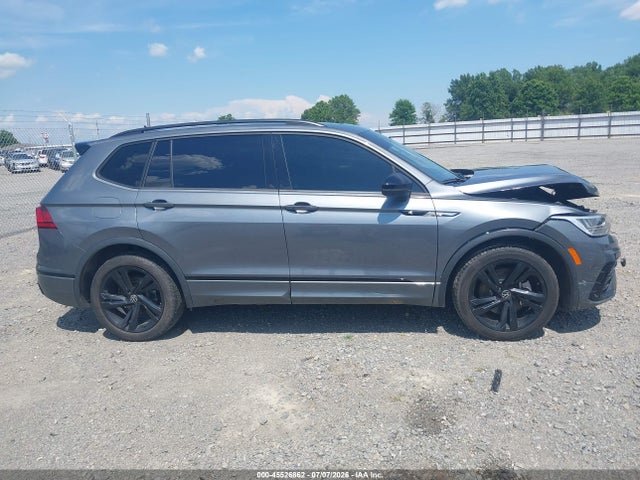 2024 Volkswagen Tiguan 2.0t Se R-line Black მანქანა იყიდება აუქციონზე, vin: 3VVCB7AX3RM206033, აუქციონის ნომერი: 45526862