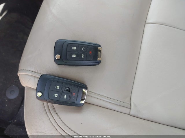 45526863 :رقم المزاد ، 1G4GB5G32FF172117 vin ، 2015 Buick Lacrosse Leather مزاد بيع