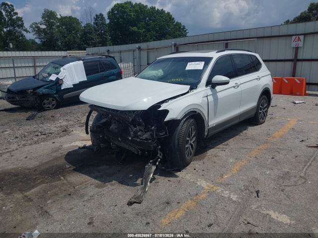 Продаж на аукціоні авто 2021 Volkswagen Tiguan 2.0t Se/2.0t Se R-line Black/2.0t Sel, vin: 3VV3B7AX0MM051434, номер лоту: 45526867