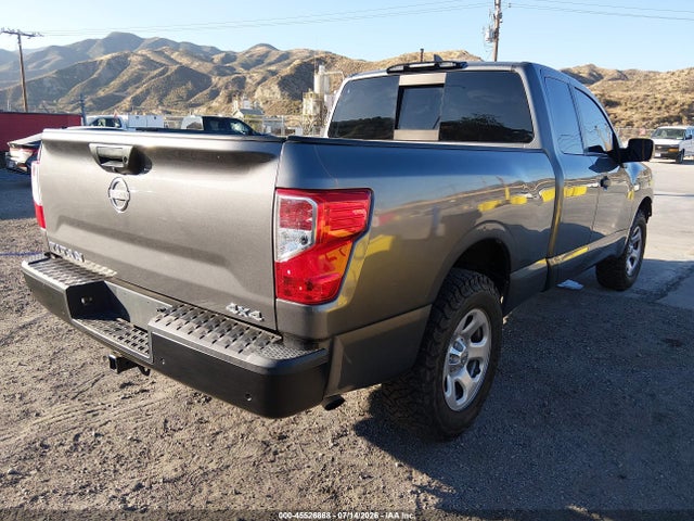 1N6AA1CC1PN116072 Nissan Titan King Cab S 4x4