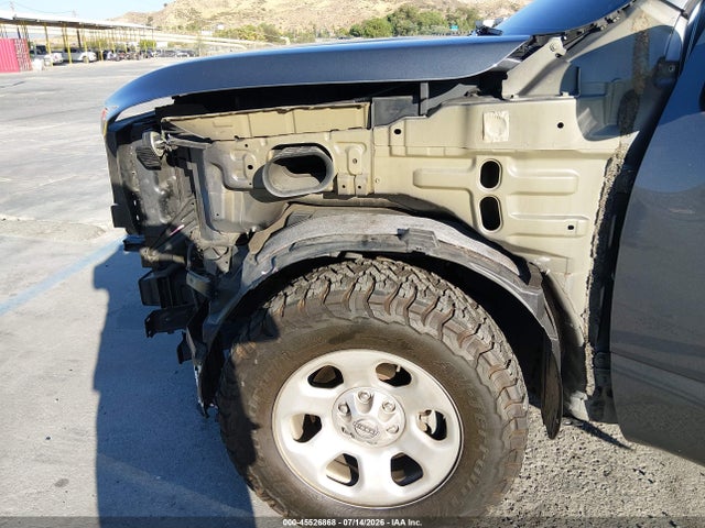 1N6AA1CC1PN116072 Nissan Titan King Cab S 4x4