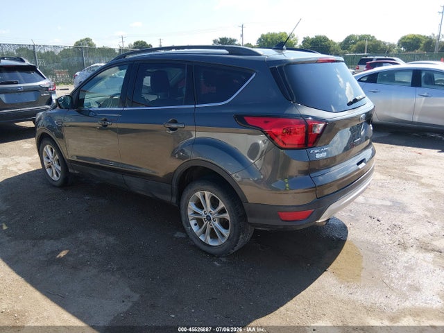Ford ESCAPE SEL 2019 1FMCU0HD7KUB58092 Image 3