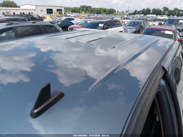 45526964 :رقم المزاد ، 3GTP2VE33BG397419 vin ، 2011 Gmc Sierra 1500 Sle مزاد بيع
