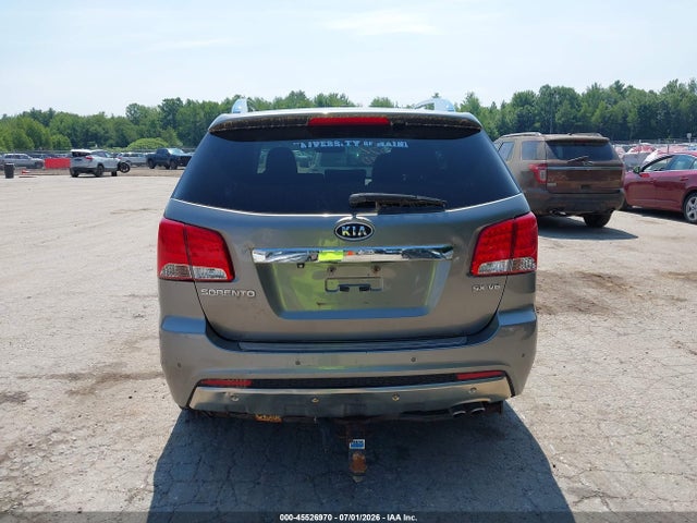 45526970 :رقم المزاد ، 5XYKWDA22DG383583 vin ، 2013 Kia Sorento Sx V6 مزاد بيع