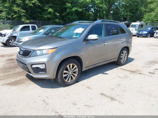 45526970 :رقم المزاد ، 5XYKWDA22DG383583 vin ، 2013 Kia Sorento Sx V6 مزاد بيع