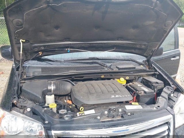 45526979 :رقم المزاد ، 2C4RC1BG0GR305951 vin ، 2016 Chrysler Town & Country Touring مزاد بيع
