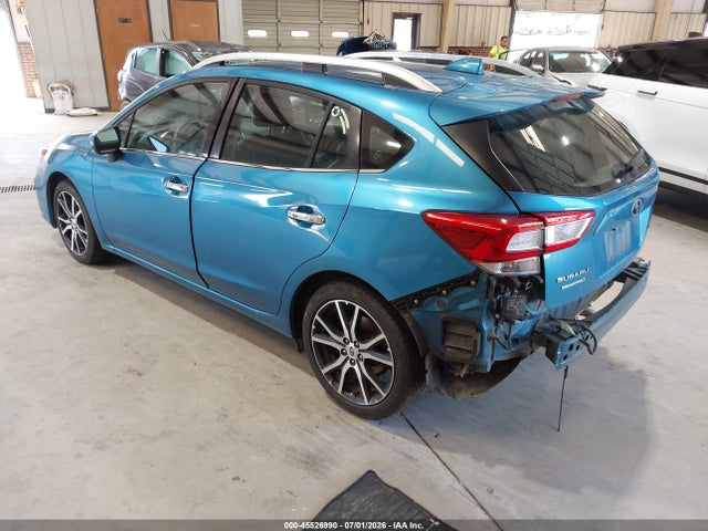 45526990 :رقم المزاد ، 4S3GTAT64H3743220 vin ، 2017 Subaru Impreza 2.0i Limited مزاد بيع