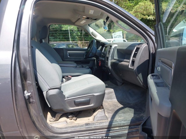 2019 Ram 1500 Classic Tradesman  4x2 8' Box მანქანა იყიდება აუქციონზე, vin: 3C6JR6DG0KG503974, აუქციონის ნომერი: 45527068