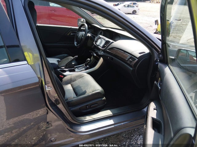 Продаж на аукціоні авто 2016 Honda Accord Ex-l V-6, vin: 1HGCR3F8XGA020439, номер лоту: 45527071