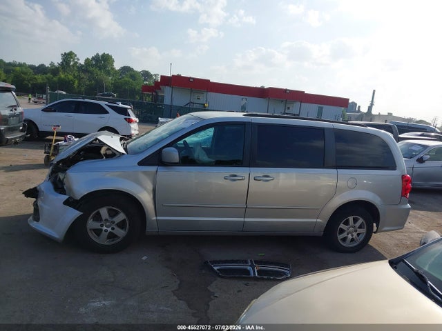 45527072 :رقم المزاد ، 2C4RDGCG2CR323974 vin ، 2012 Dodge Grand Caravan Sxt مزاد بيع