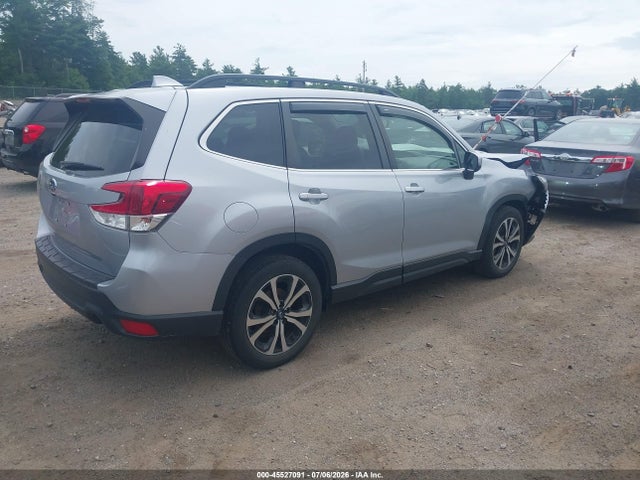 Subaru Forester Limited 2019 JF2SKASC9KH419132 Image 4