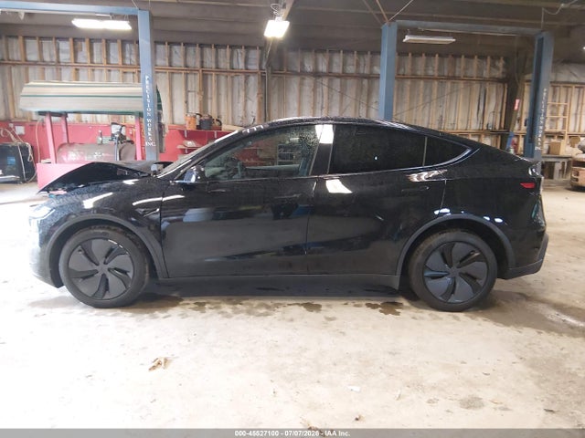 45527100 :رقم المزاد ، 7SAYGDED7TA438442 vin ، 2026 Tesla Model Y مزاد بيع
