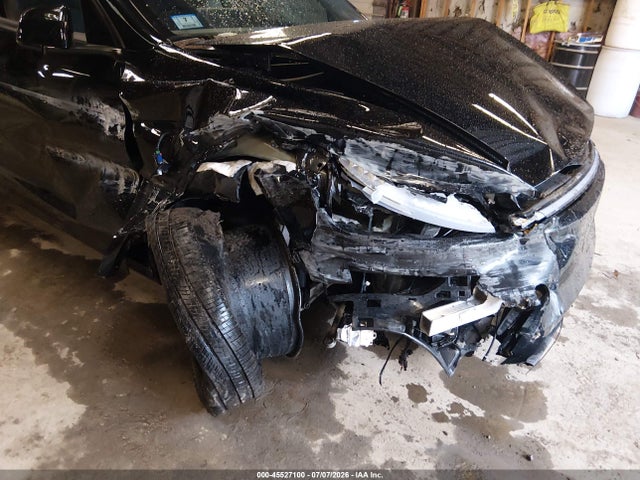 45527100 :رقم المزاد ، 7SAYGDED7TA438442 vin ، 2026 Tesla Model Y مزاد بيع