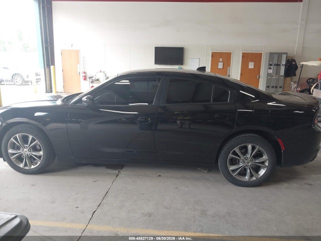 45527129 :رقم المزاد ، 2C3CDXJGXLH193624 vin ، 2020 Dodge Charger Sxt Awd مزاد بيع