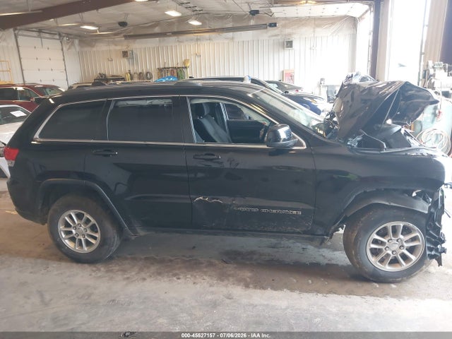 45527157 :رقم المزاد ، 1C4RJFAG0JC303539 vin ، 2018 Jeep Grand Cherokee Laredo E 4x4 مزاد بيع