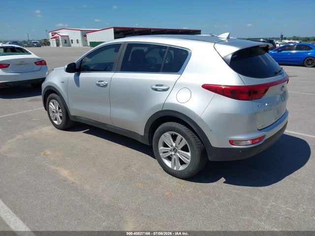 KIA Sportage Lx 2018 KNDPMCAC7J7315920 Image 3