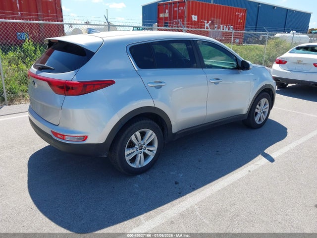 KIA Sportage Lx 2018 KNDPMCAC7J7315920 Image 4